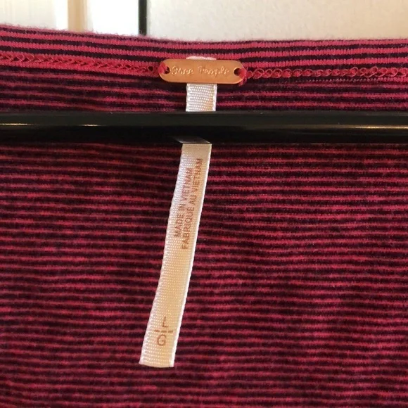 Free People Women’s LS Puff Shoulder Tee Size L - Picture 2 of 6